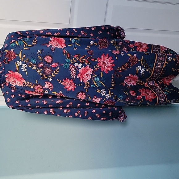 NWT Bold Floral Dress - Picture 4 of 4